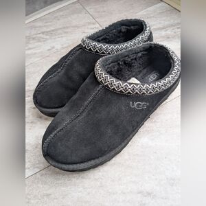 Authentic UGG Tasman Men Size 10 Black Shoes